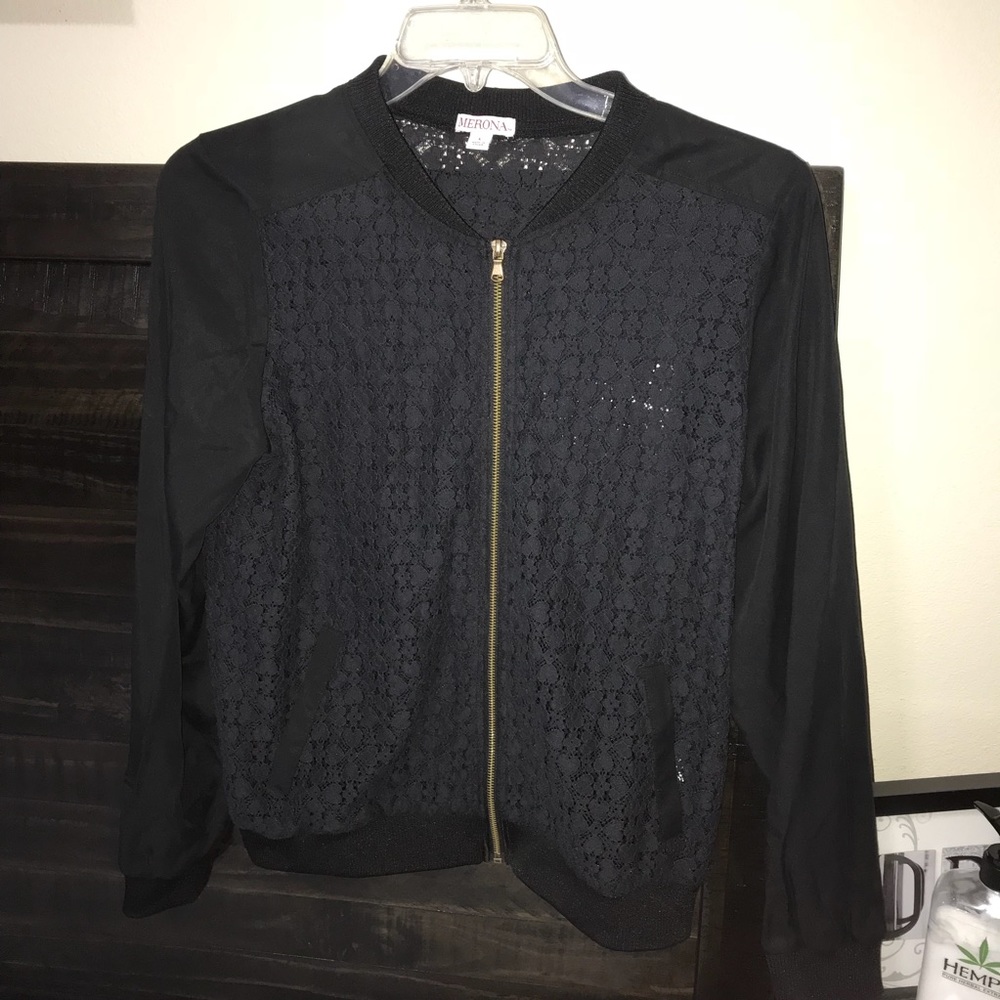 Size large summer jacket